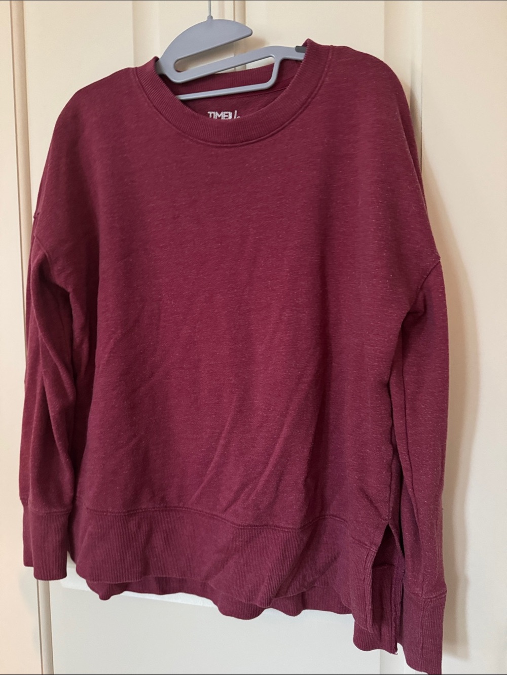 Time and Tru Maroon Long Sleeve Pullover Sweatshirt